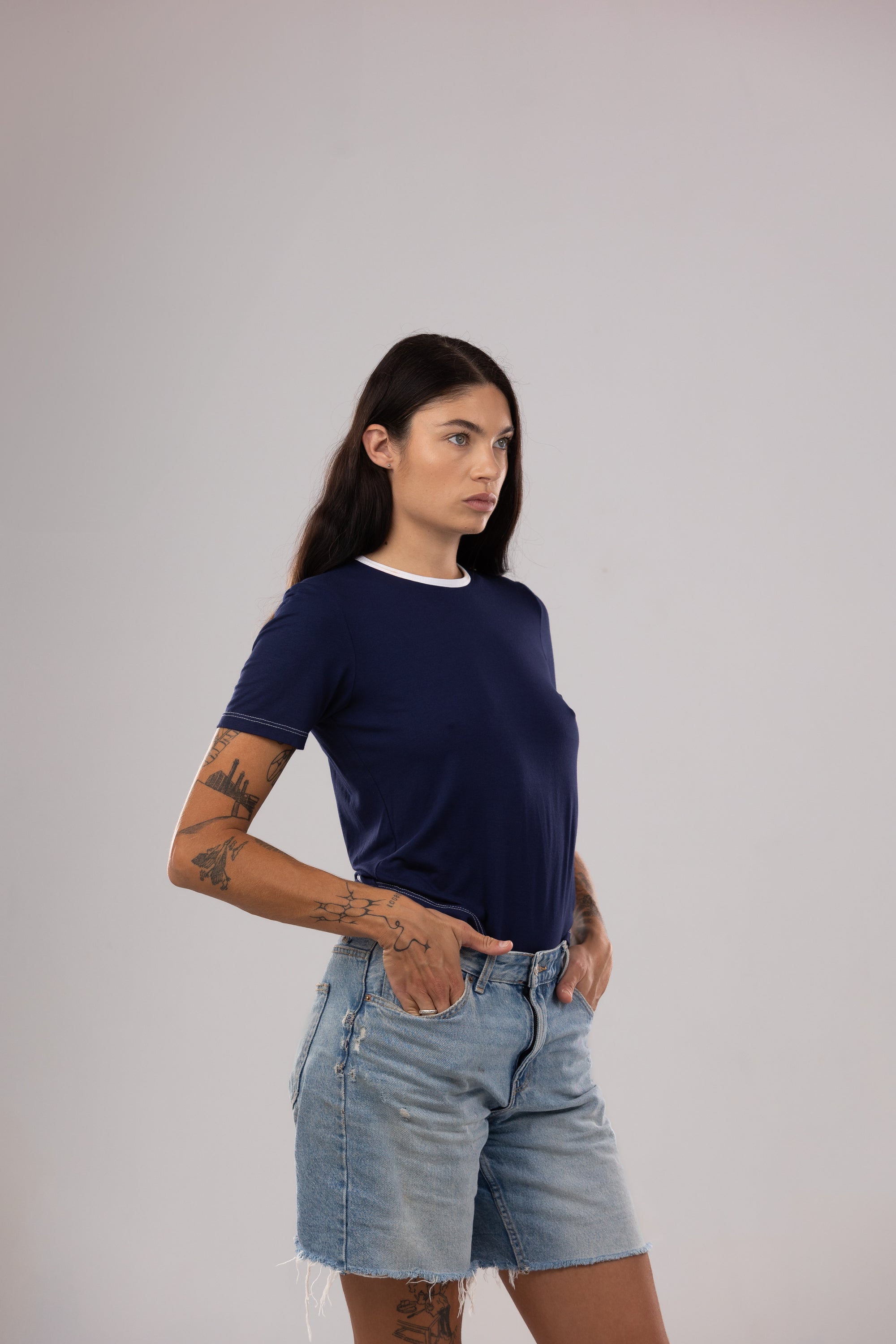 T-shirt Básica Bicolor Unisex – Azul Marino